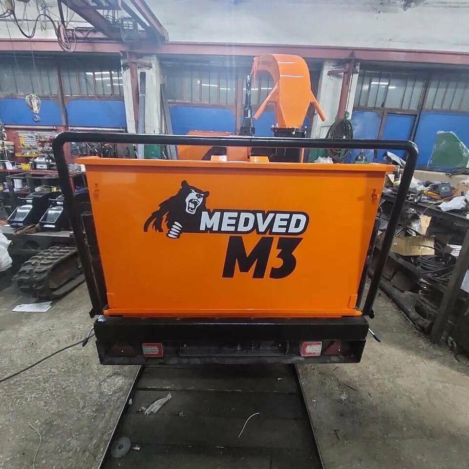 Измельчитель древесных отходов Medved